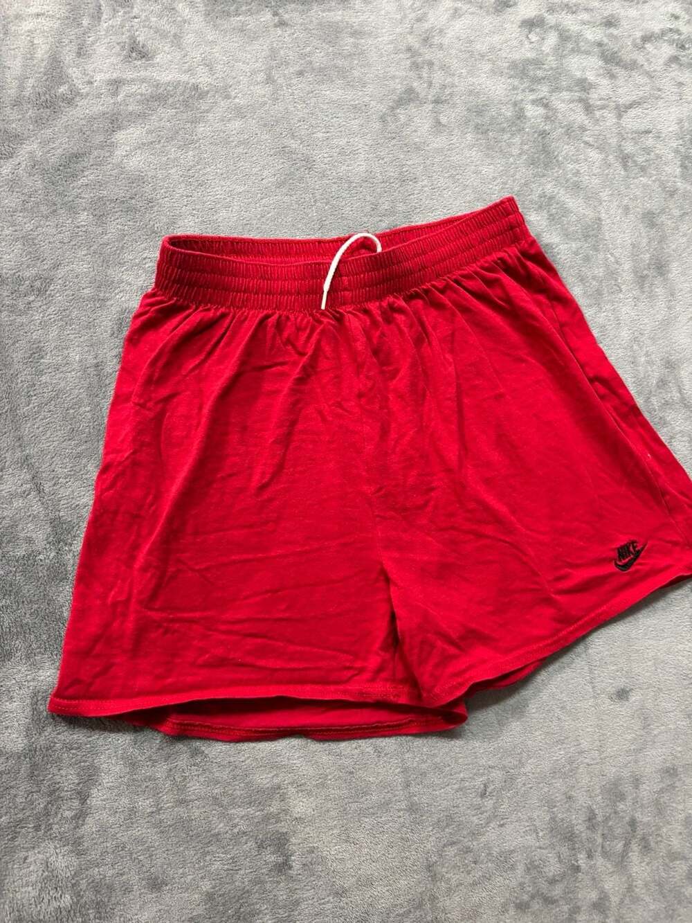 Made in USA Y2K vintage 90’s retro Nike men’s shorts red color